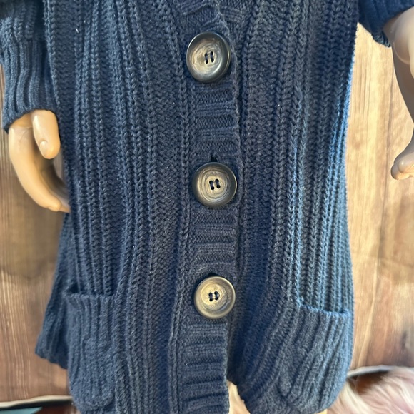 Aeropostale Girls' Blue Sweater | Size XS/TP | 60% Cotton, 40% Acrylic - Picture 2 of 11